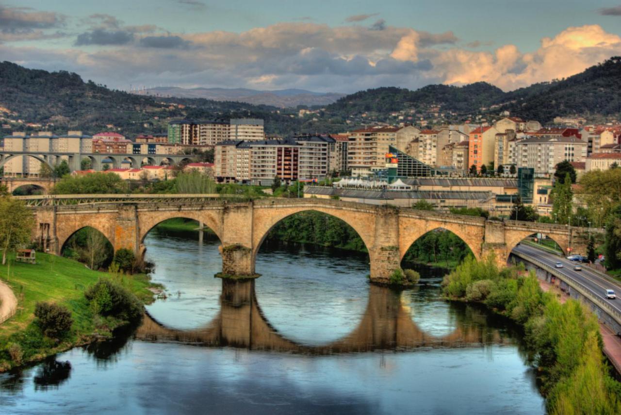 Apartamento en el centro de Ourense Exterior foto